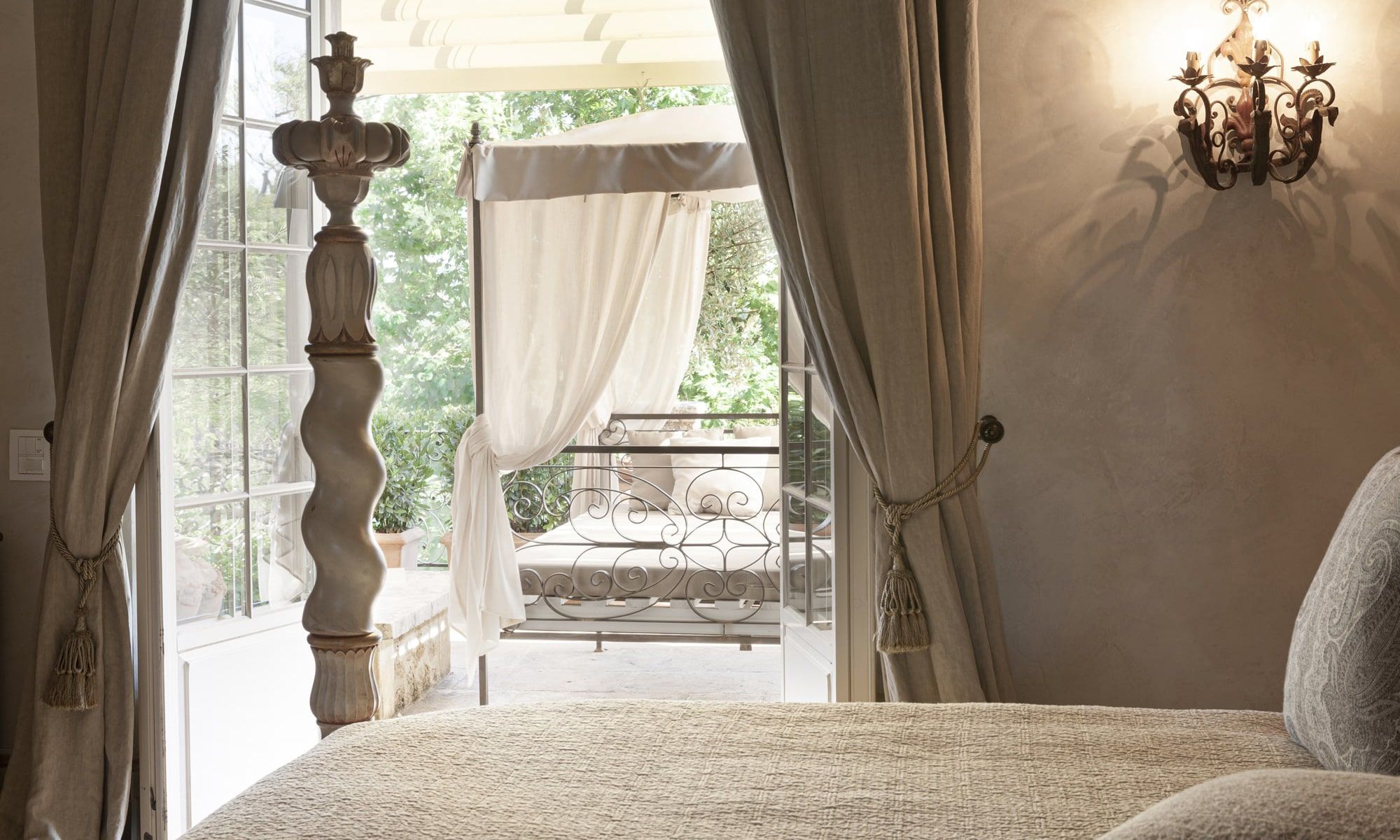 Borgo Santo Pietro bedroom